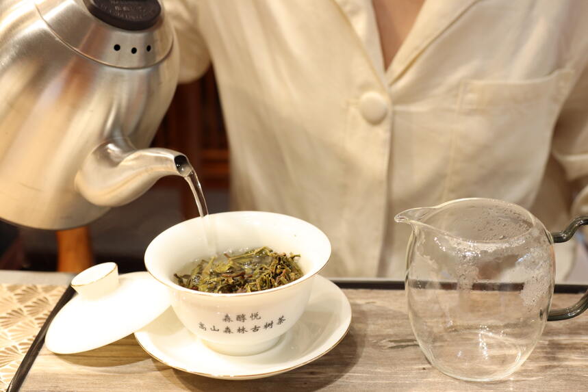 高级甜韵、香、润、甘带你体验普洱茶的魅力