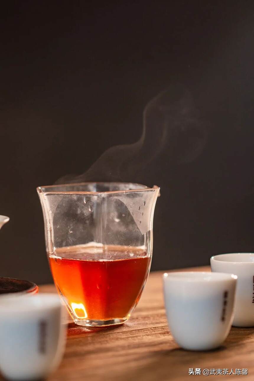 如何辩证看待武夷岩茶“水”与“香”的矛盾