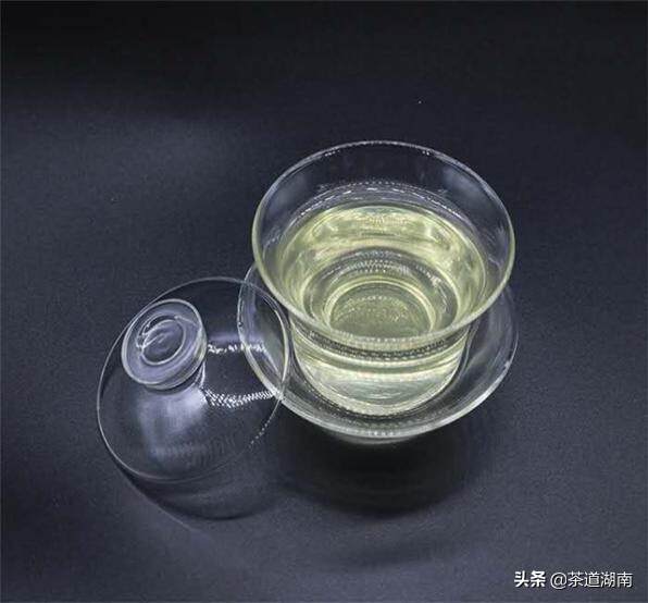 “十八洞黄金茶”：中国十八洞 世界黄金茶