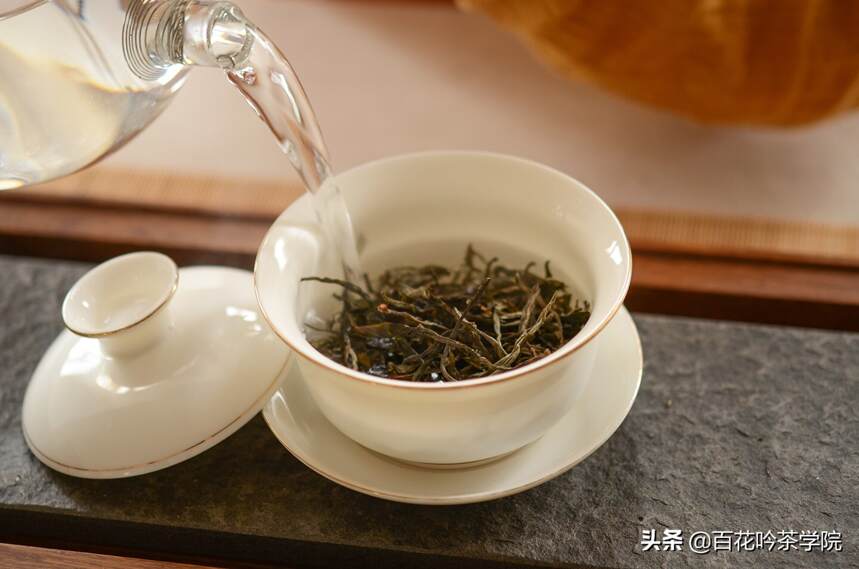 茶知识丨普洱春茶和秋茶区别在哪里？