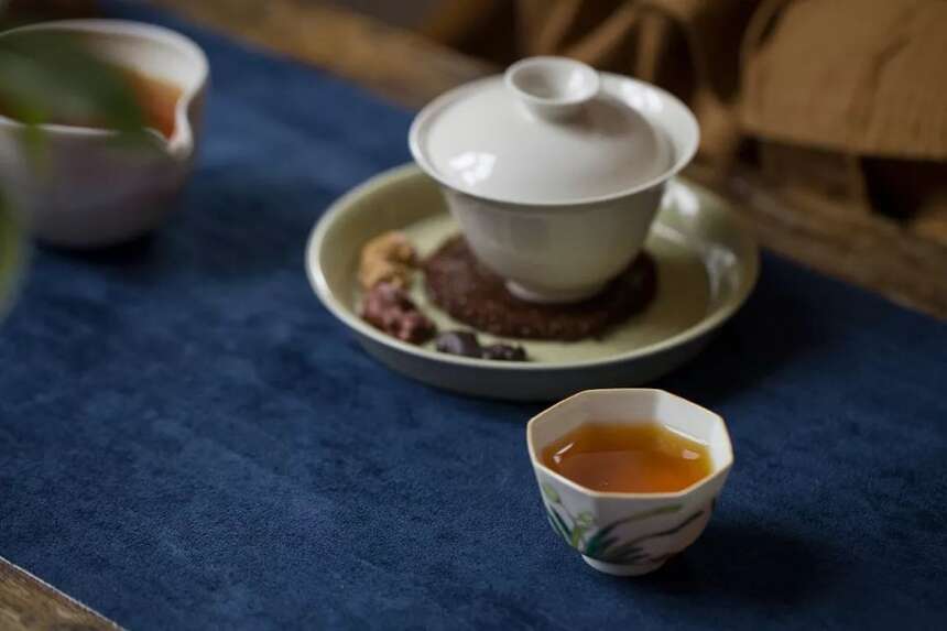 红茶全解读：种类特征、冲泡饮用、营养功效、选购存储