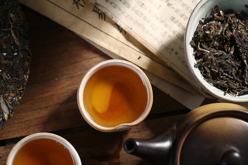《老徐谈茶》第231期：普洱新茶不好喝？最佳品饮期是什么时候？