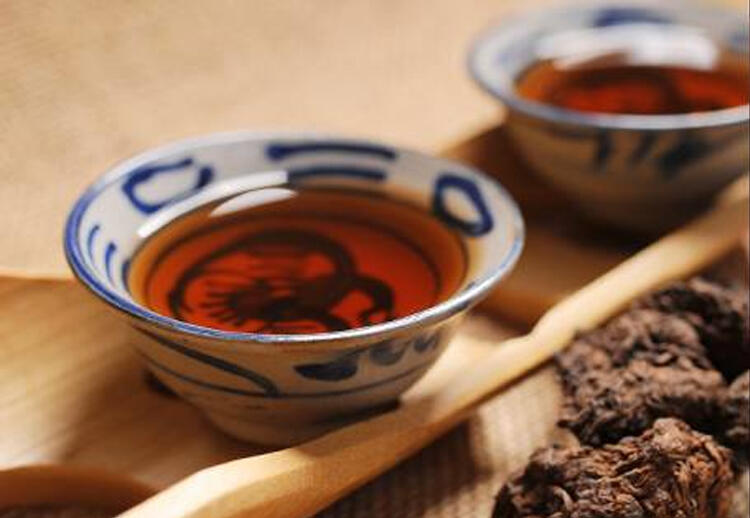 什么是普洱茶老茶头？它和普通熟茶有什么区别，口感特点怎么样