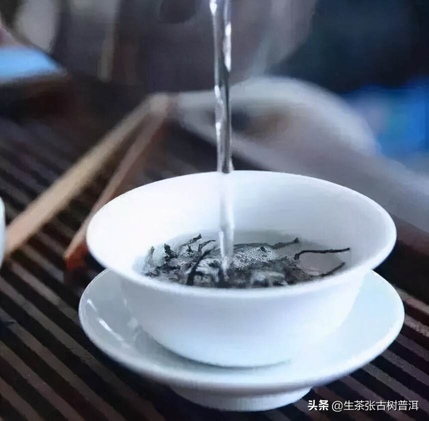 普洱生茶如何冲泡？才能让茶汤清透，不苦涩，香气扑鼻呢？