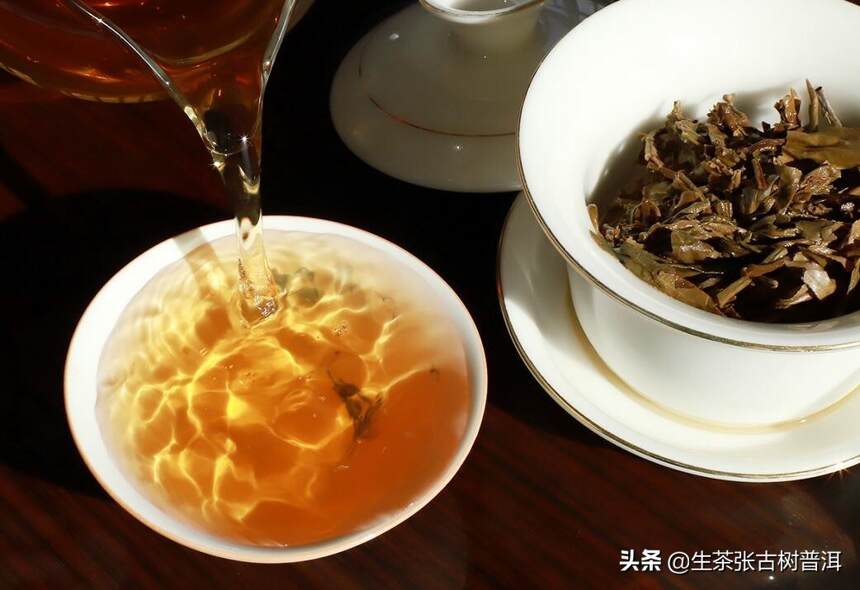 冲泡普洱茶次数越多，涩味越重，这是为什么？
