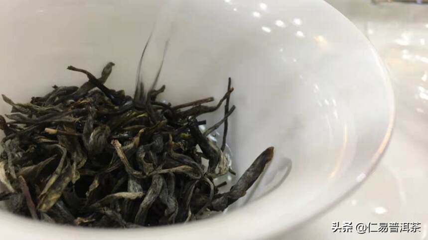 陆羽《茶经》标准茶的妙用，为什么有疗愈作用