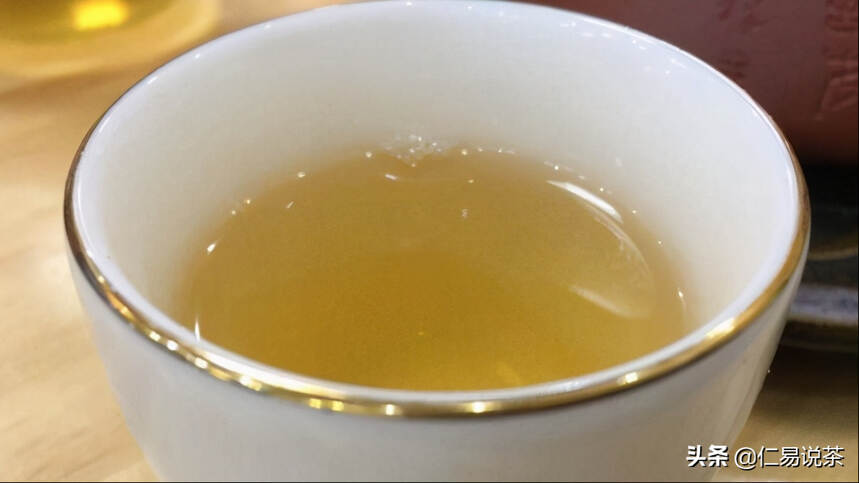 传统普洱茶与生物化学毒素
