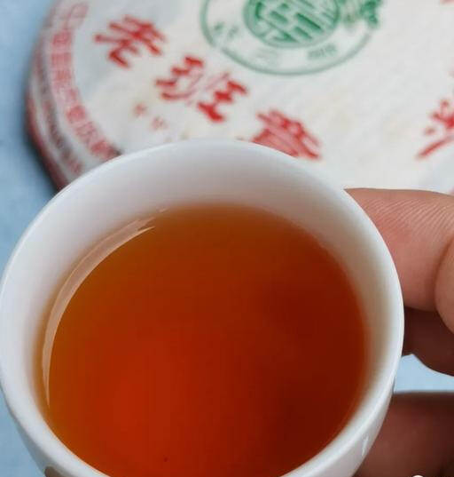 中期茶品鉴录：2005年兴海茶厂大口中老班章