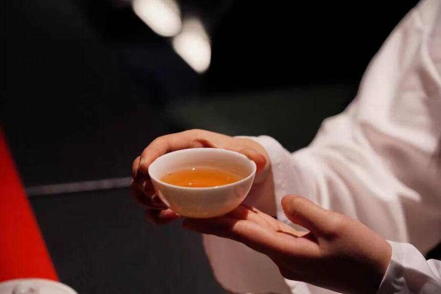 老徐谈茶第272期：选高品质普洱，茶味，茶韵很重要！有何标准？
