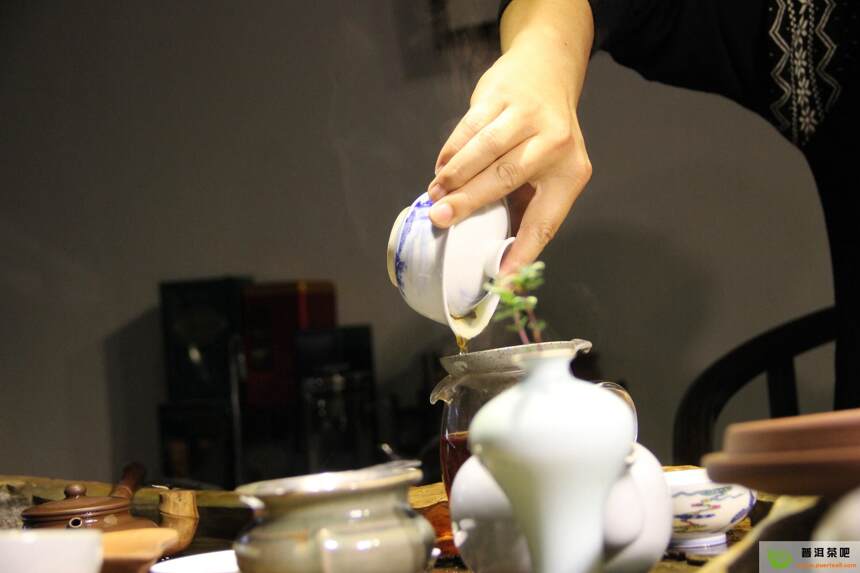 《茶友聊茶》第22期：外国茶友泡普洱，懂茶还专业？！厉害了