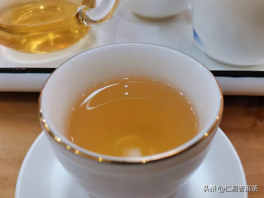 什么是“好喝”？喝茶的人越来越多，为什么说茶卖不动的解决方案