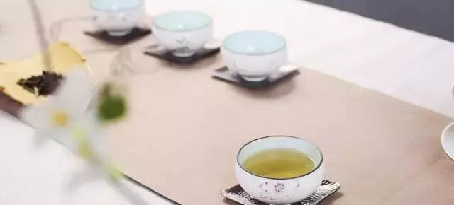 究竟什么是普洱茶的水路与水线？