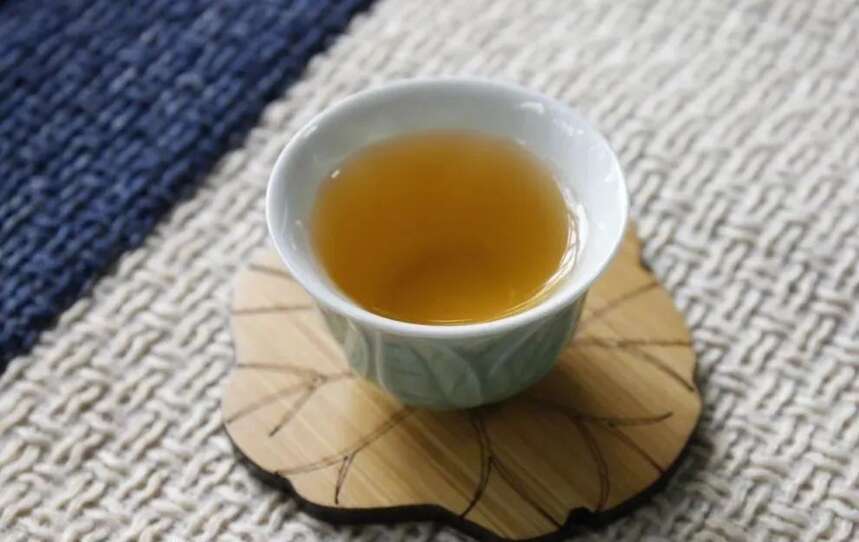 老徐谈茶第284期：老徐带你了解名山名寨茶系列之冰岛老寨古树茶​