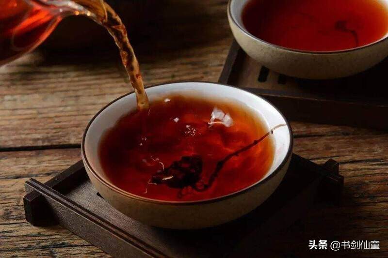 存放个20年，普洱生茶能变熟茶吗？据说很多茶友都不知道答案！