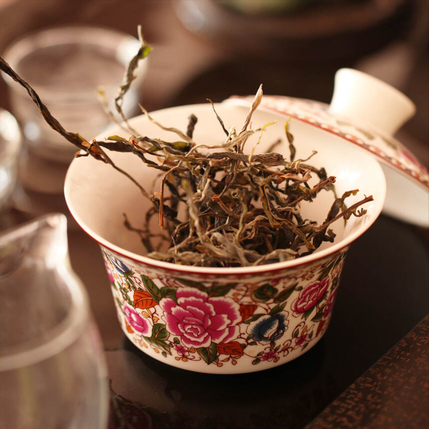 喝茶，写生活！在茶里读懂一杯茶之于我们的4个意义