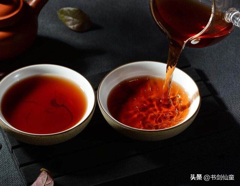 一杯有颜值的普洱茶，要怎么冲泡出来？学会了从此避免酱油汤！
