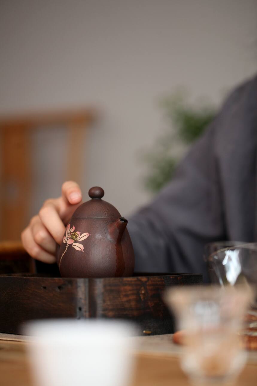 黑珍珠普洱熟茶：龙珠之形，珠圆玉润！浓郁高汤感，菌香幽幽