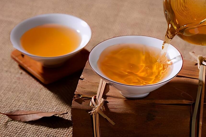 详解：巴达山的名寨出产的普洱茶口感怎么样？