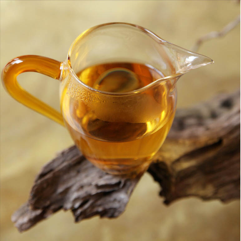 夏天喝红茶会上火，只能在秋冬季节喝？3个红茶喝茶误区不可不知