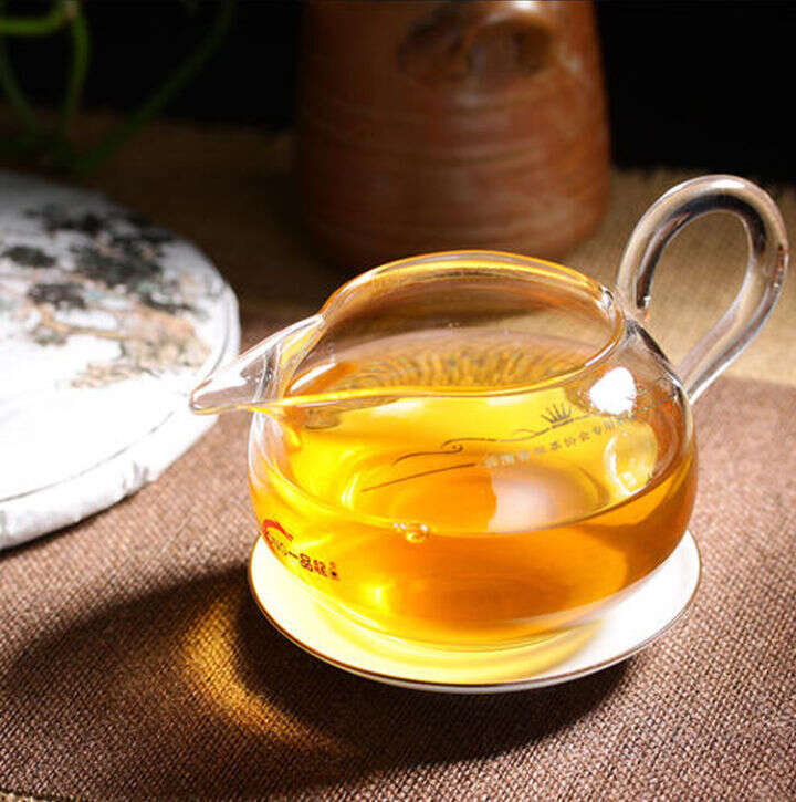详解普洱茶的甜度是由什么决定的，哪些普洱茶口感偏甜？