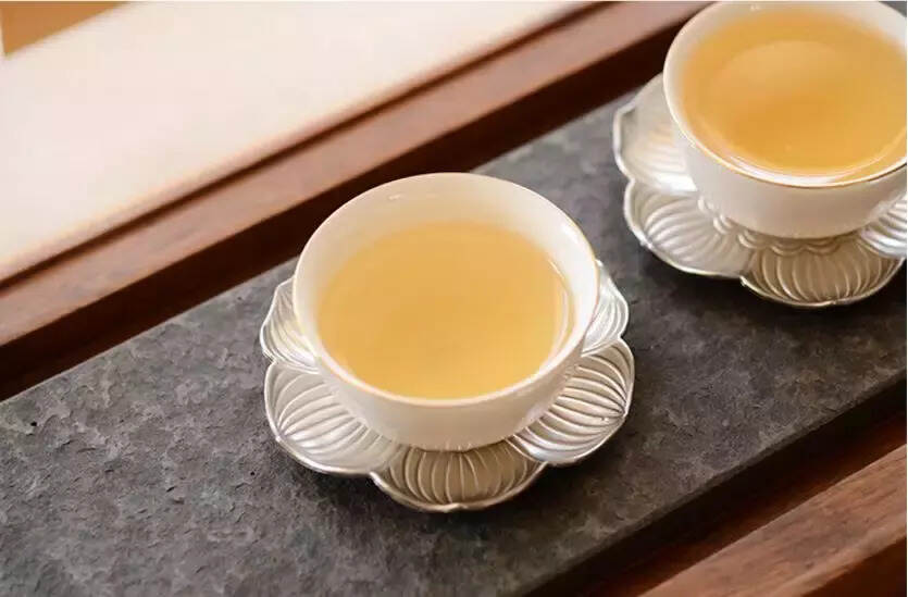 多少年的普洱茶最好？
