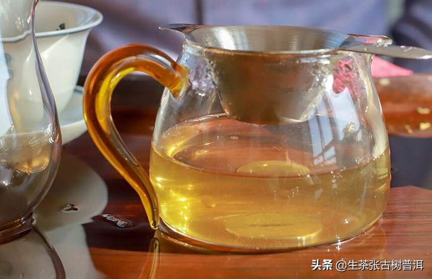 陈年普洱茶的魅力在哪？究竟怎么样的普洱茶值得收藏？