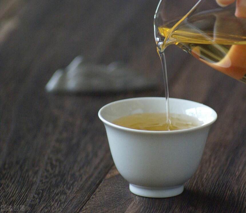 泡茶时的注水方式，会对茶的滋味有影响吗？