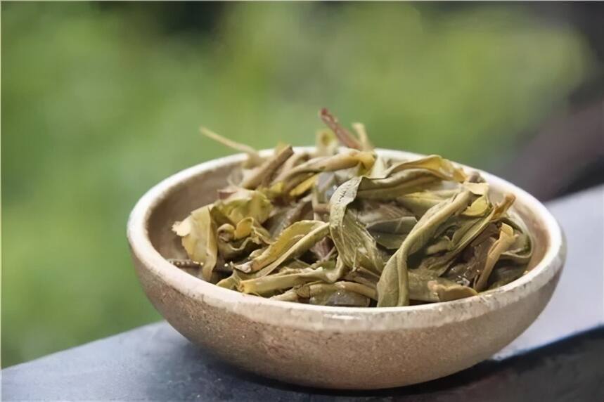 生茶张︱如何鉴别与预防买到普洱“翻新茶”？