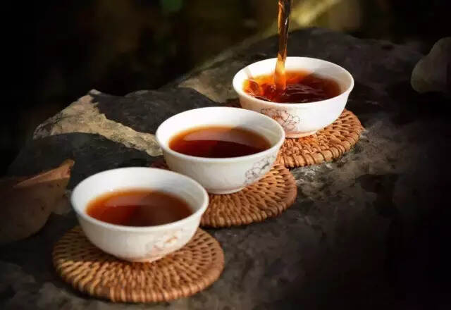 普洱茶市场的“繁荣”背后,隐藏了哪些令人唏嘘的真相?