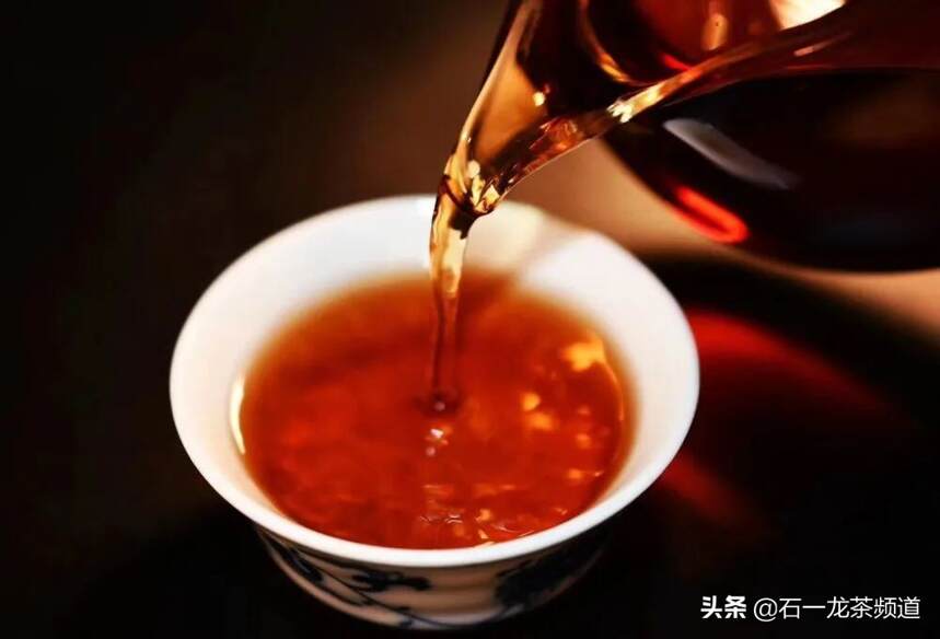石一龙痛批“中国茶道”