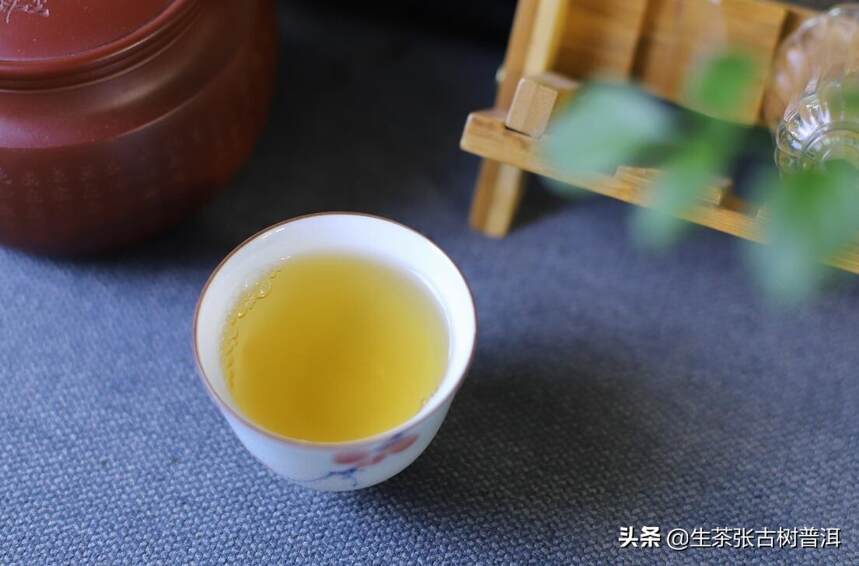 茶知识｜普洱茶汤的层次感和饱满度是什么？如何感知？