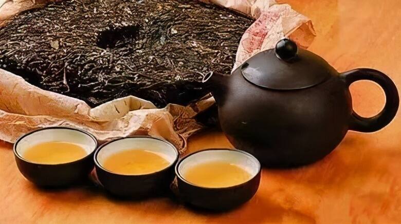 买普洱茶怎么挑选最适合自己的茶？要从3个方面入手
