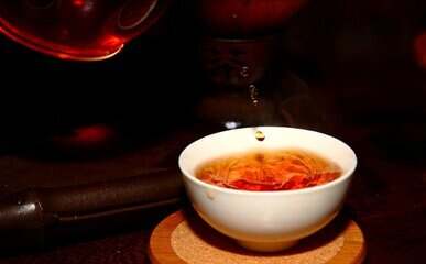 《老徐谈茶》第九十七期：普洱茶什么时候喝是最好喝的？——图文