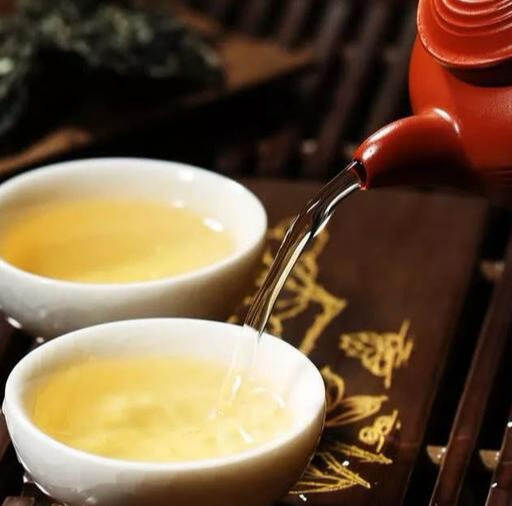 中期茶、古树茶、新茶、普洱茶之“喉韵”