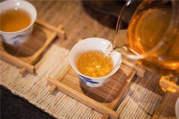 《老徐谈茶》第124期：春节出行喝什么茶？——图文