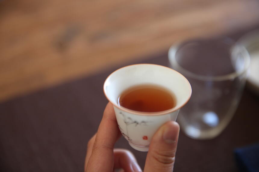 不同的普洱茶如何醒茶、洗茶、润茶？三者的区别是什么？