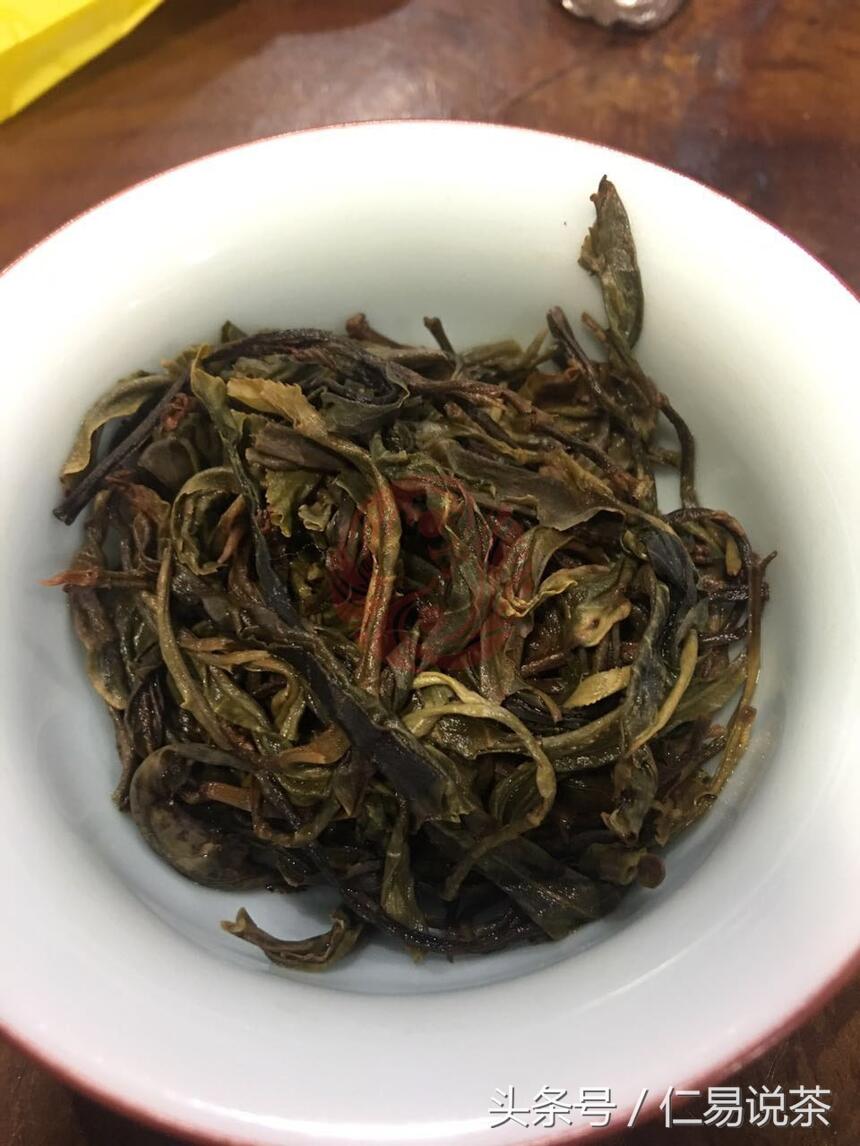 仁易说茶：喝普洱茶要率性，这样才符合中国的茶道
