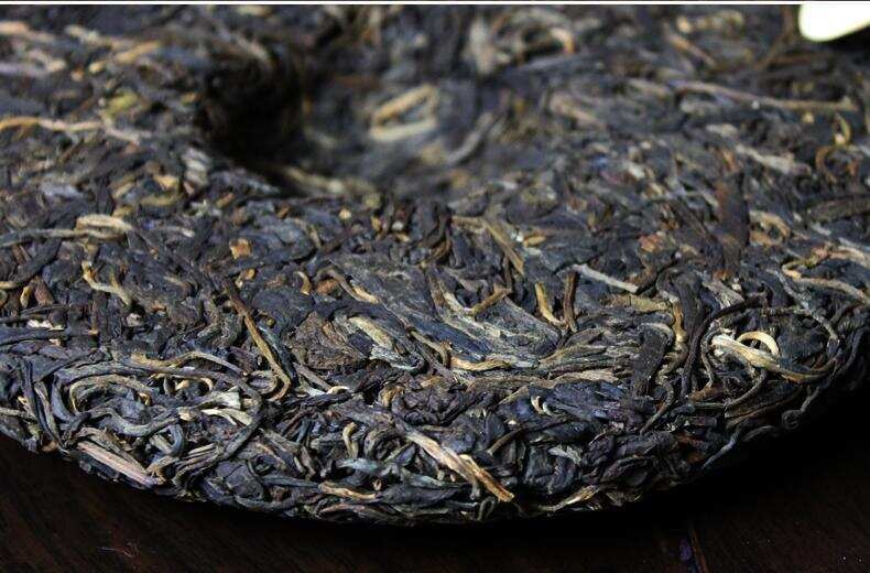 普洱茶陈化是怎么发生的？陈化过程中普洱茶的成分有何变化？