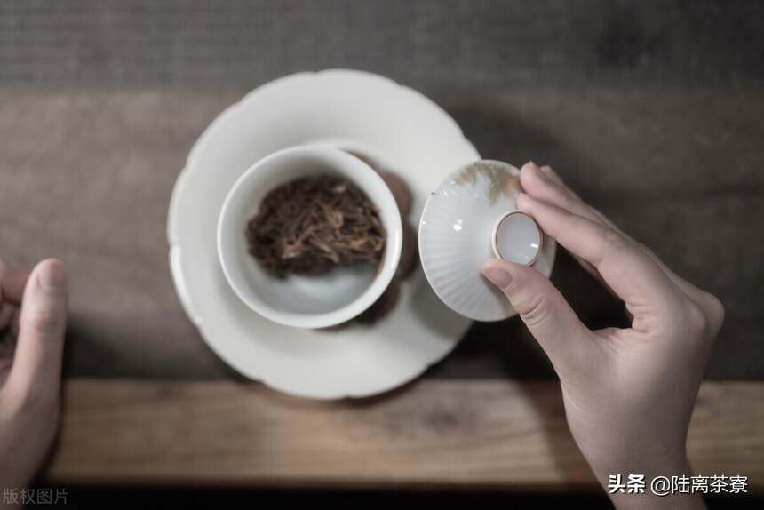 一克熟茶五亿霉菌？喝熟茶等于喝脏水？普洱熟茶真的有细菌吗？