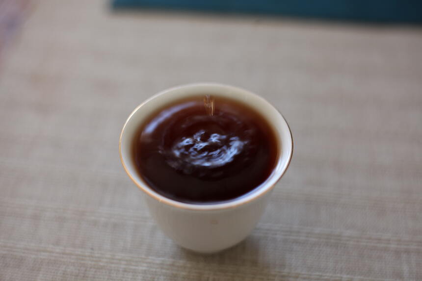 熟茶的酸味是怎样产生的？有酸味就代表茶不好吗？4点分析