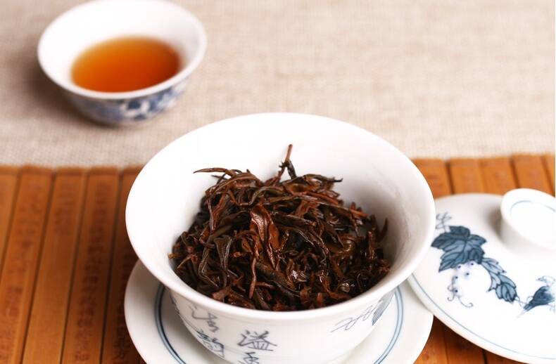 乌龙茶里“最不正经”的品类，红艳香润，英国女王最迷恋的中国茶