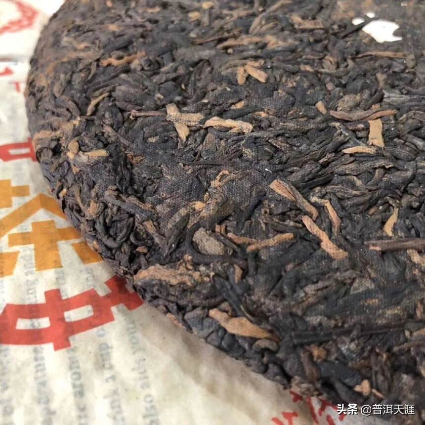 普洱茶中的黑条是什么