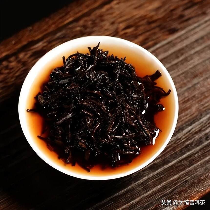 不同等级普洱茶的原料特征(大臻论茶330)