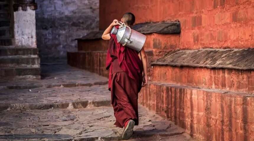 「有声品读藏茶」在扎什伦布寺喝藏茶