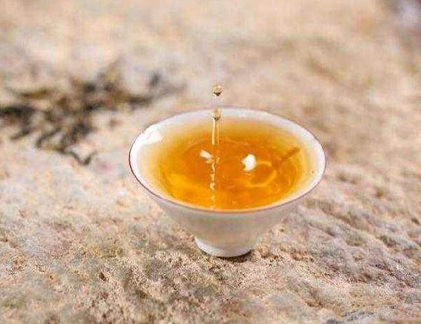 非洲小国肯尼亚的红茶：汤色橙黄、滋味鲜香醇甜、口感绵柔润滑