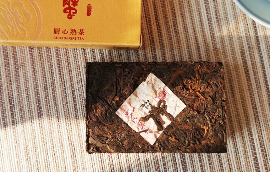 厨心红蟹：茶叶江湖里的高颜值、高品质精品砖茶