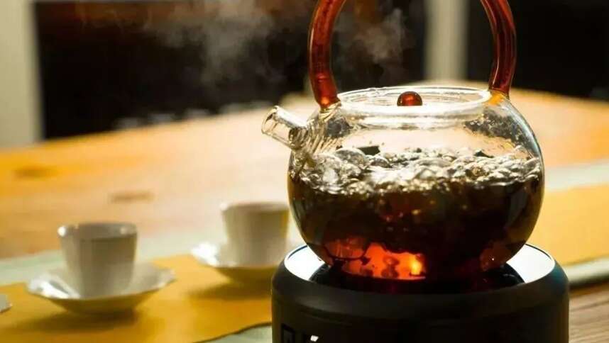 「有声品读藏茶」藏茶贵族式“滴泡法”