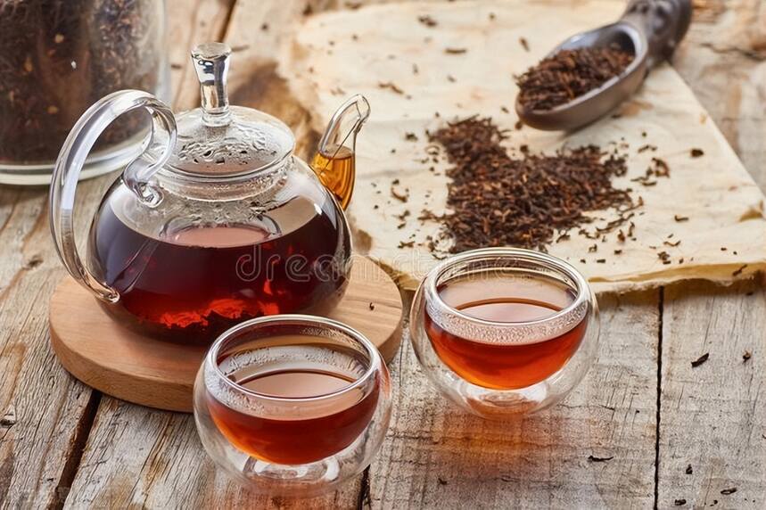 红茶和绿茶的作用有什么不同，怎么去区分？