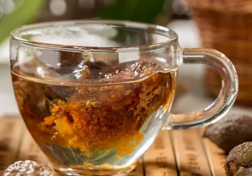 喝腻了纯茶？试试这8款适合春天喝的花草茶