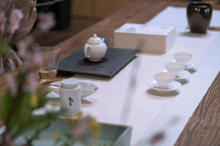 提升仪式感，合格的茶席应该具备哪些元素？